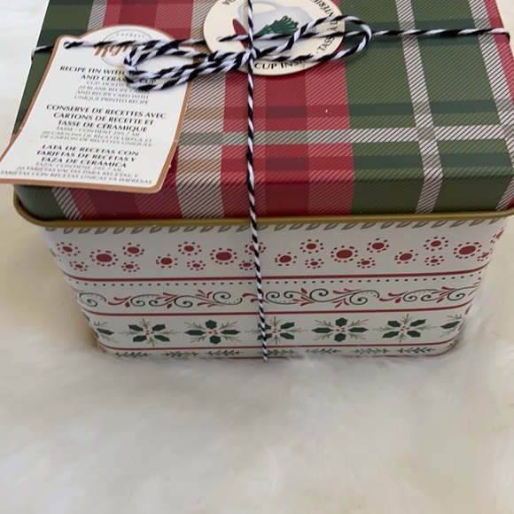 Recipe tin with recipe cards and bonus mug - Picture 5 of 5